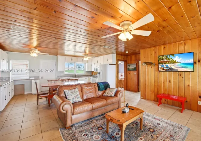 5th image of 836 Lake June Road, Lake Placid, FL 33852 | MLS# A12057091