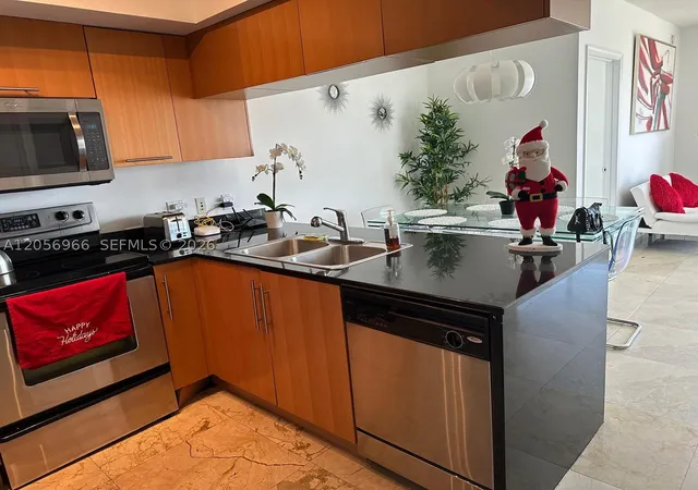 16th image of 1750 N Bayshore Dr #2914, Miami, FL 33132 | MLS# A12056966