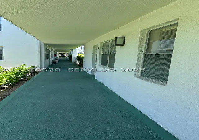 Photo 2 of Condo for sale at 291 Farnham M, Deerfield Beach, FL 33442 | MLS# A12054920 | Listing updated on 2026-08-21