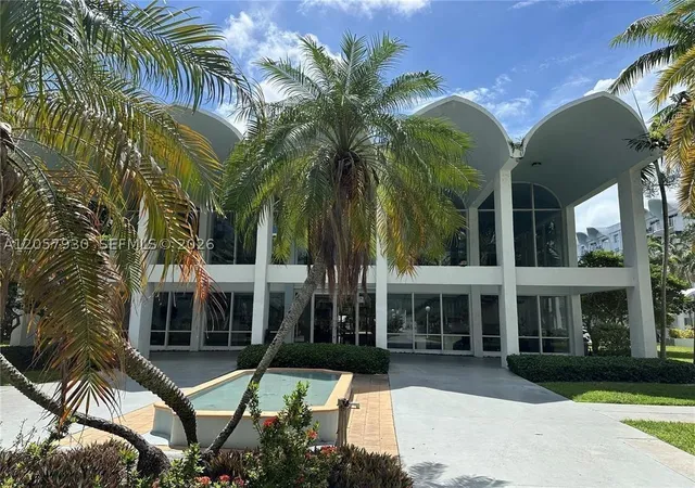 2nd image of Monte Carlo of Miami Condos, Miami, FL 33169