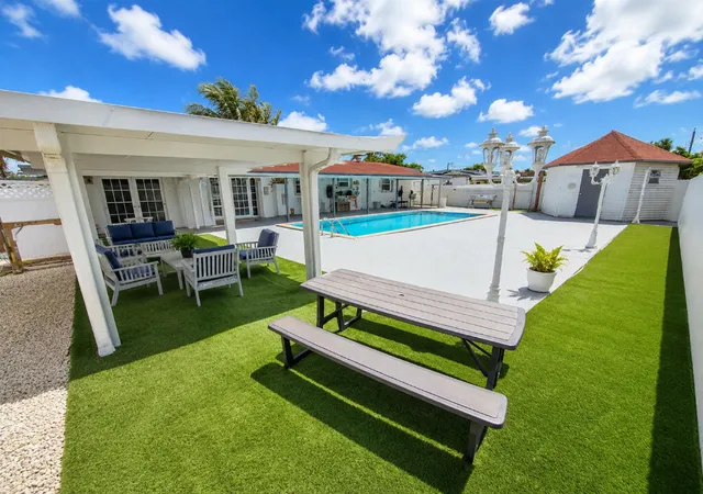2nd image of 7120 Sw 13th St, Pembroke Pines, FL 33023 | MLS# B26055214