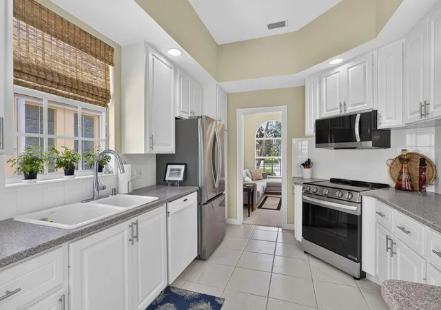 Homes for sale in Palm Beach Gardens, FL | 8704 Oldham Wy, Palm Beach Gardens, FL 33412 | MLS# B26055189