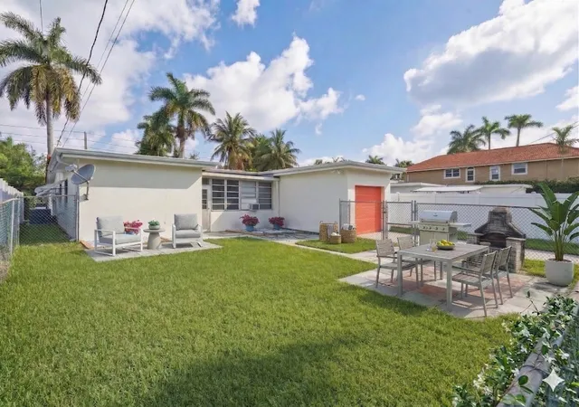 5th image of 1114 Johnson St, Hollywood, FL 33019 | MLS# B26055226