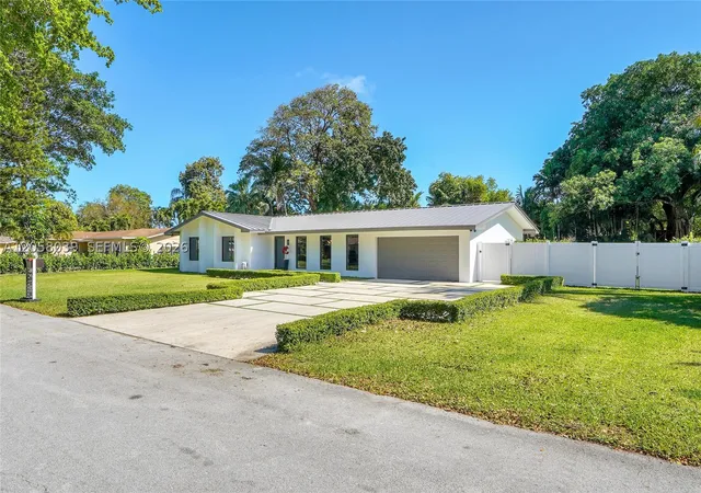 Photo 1 of Single family home for sale at 8820 Sw 182nd Ter, Palmetto Bay, FL 33157 | MLS# A12058039 | Listing updated on 2026-10-07