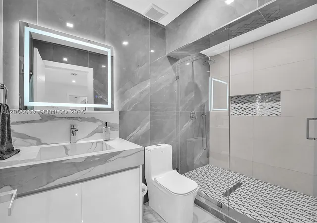Photo 3 of Single family home for sale at 8820 Sw 182nd Ter, Palmetto Bay, FL 33157 | MLS# A12058039 | Listing updated on 2026-10-07