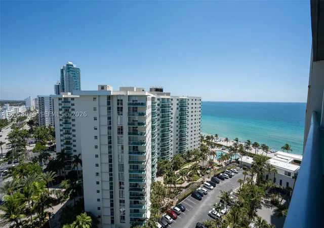 5th image of 4001 S Ocean Dr #16E, Hollywood, FL 33019 | MLS# A12058036