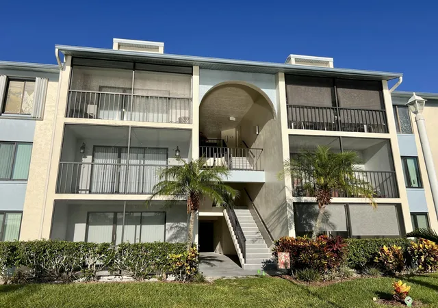 2nd image of 1111 Green Pine Blvd #G3, West Palm Beach, FL 33409 | MLS# B26055270
