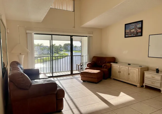 5th image of 1111 Green Pine Blvd #G3, West Palm Beach, FL 33409 | MLS# B26055270