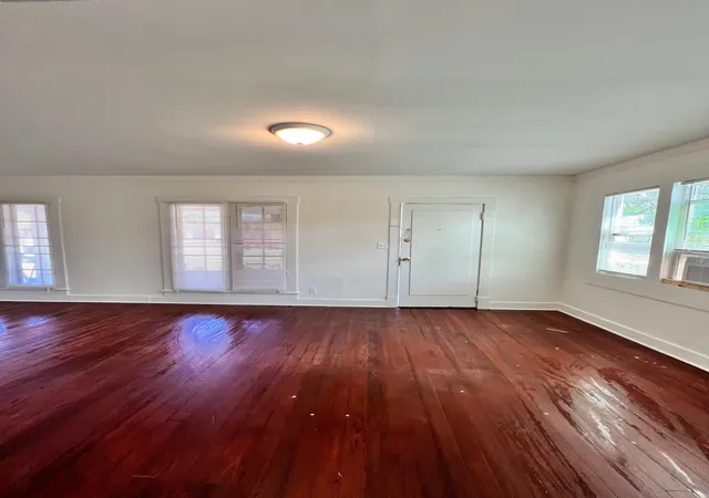 2nd image of 1109 Colonial Rd, Fort Pierce, FL 34950