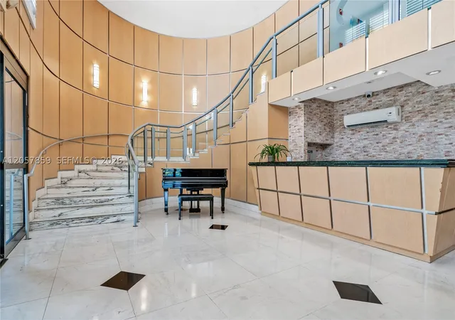 16th image of 6770 Indian Creek Dr #15T, Miami Beach, FL 33141 | MLS# A12057859