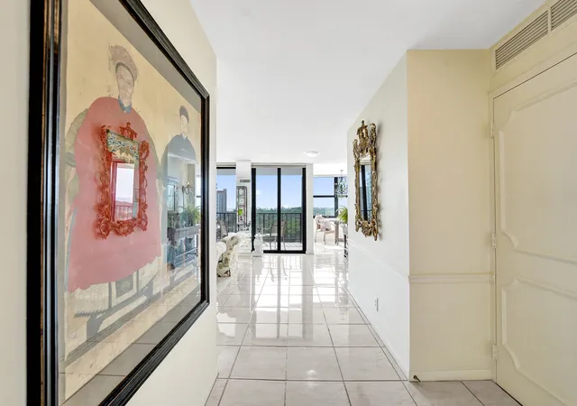 4th image of 936 Intracoastal Dr #10E, Fort Lauderdale, FL 33304 | MLS# B26055366