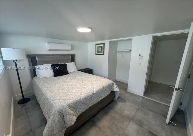 33rd image of 1904 Sw 28th St, Fort Lauderdale, FL 33315 | MLS# A12058203