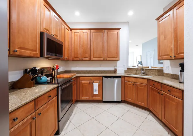 5th image of 1560 Se Sheffield Ter #102, Stuart, FL 34994 | MLS# B26055391