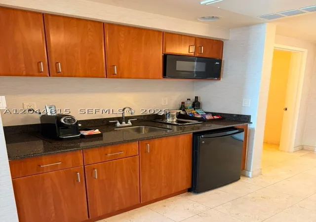 Photo 3 of Condo for sale at 18001 Collins Ave #1118, Sunny Isles Beach, FL 33160 | MLS# A12044815 | Listing updated on 2026-07-30