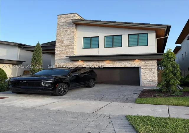 1st image of 10218 Nw 76th Ter, Doral, FL 33178 | MLS# A12057521