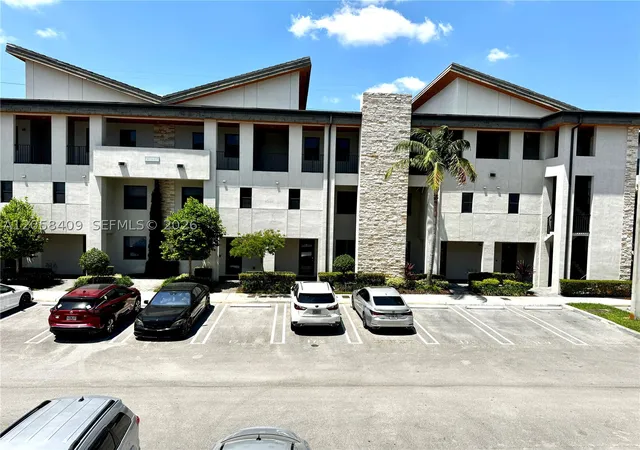 Photo 2 of Condo for sale at 10455 Nw 82nd St #35, Doral, FL 33178 | MLS# A12058409 | Listing updated on 2026-10-06