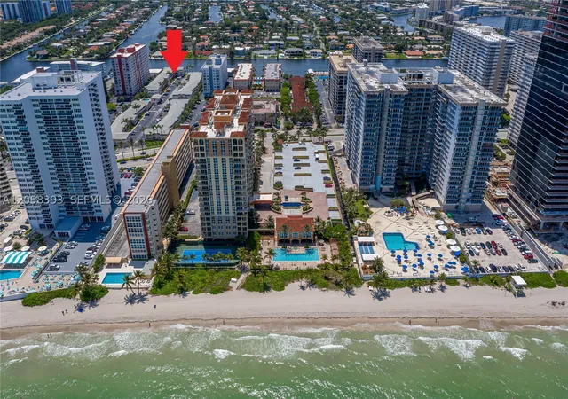 2nd image of 3135 S Ocean Dr, Hallandale Beach, FL 33009