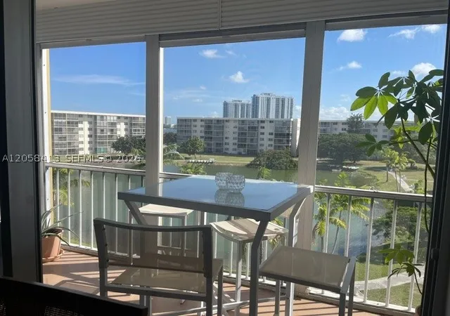 1st image of 2855 Leonard Dr #H511, Aventura, FL 33160 | MLS# A12058413