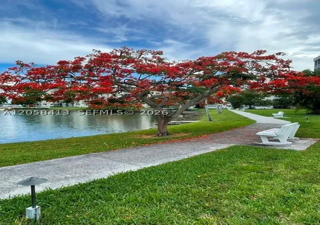 3rd image of 2855 Leonard Dr #H511, Aventura, FL 33160 | MLS# A12058413