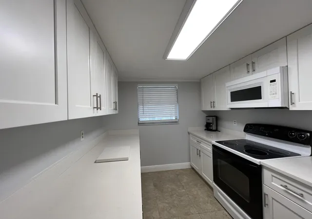 3rd image of 2760 Sw 22Nd Ave, Delray Beach, FL 33445