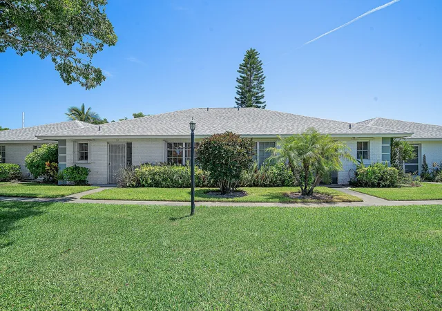 Homes for sale in Boynton Beach, FL | 1440 Sw 28th Ave #10, Boynton Beach, FL 33426 | MLS# B26055565