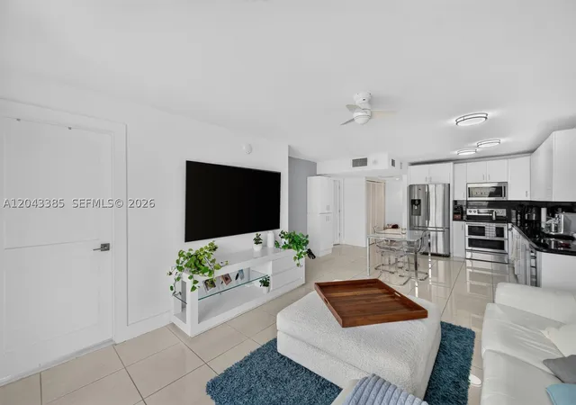 5th image of 401 Ocean Dr #1001, Miami Beach, FL 33139 | MLS# A12043385