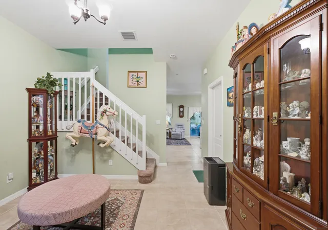 5th image of 4257 Sw Pine Cove Ct, Stuart, FL 34997 | MLS# B26055610