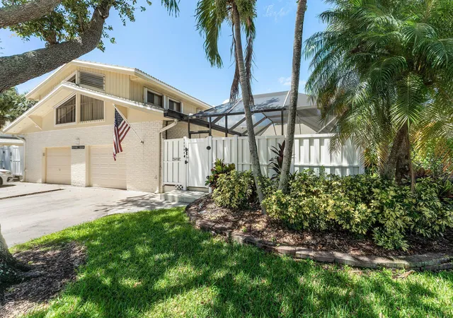 Homes for sale in Palm Beach Gardens, FL | 12584 Woodmill Dr, Palm Beach Gardens, FL 33418 | MLS# B26055623