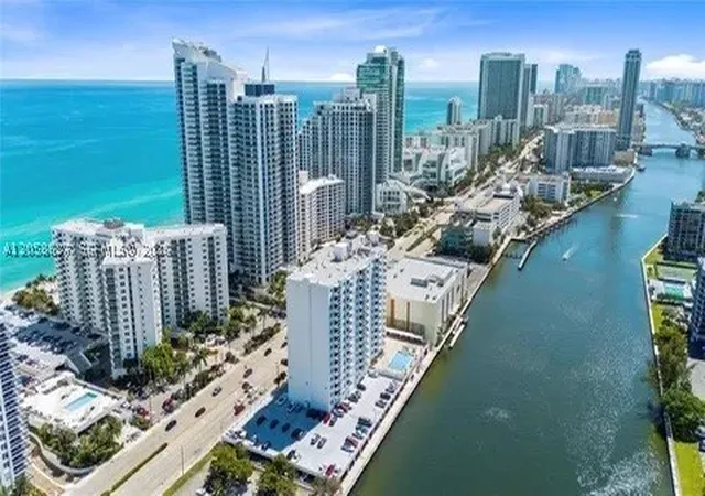 2nd image of 3000 S Ocean Dr #518, Hollywood, FL 33019 | MLS# A12058627