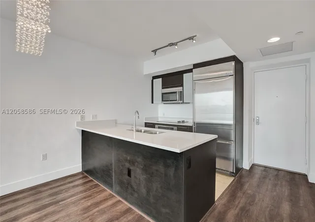 Photo 2 of Condo for sale at 55 Se 6th St #3604, Miami, FL 33131 | MLS# A12058586 | Listing updated on 2026-08-13
