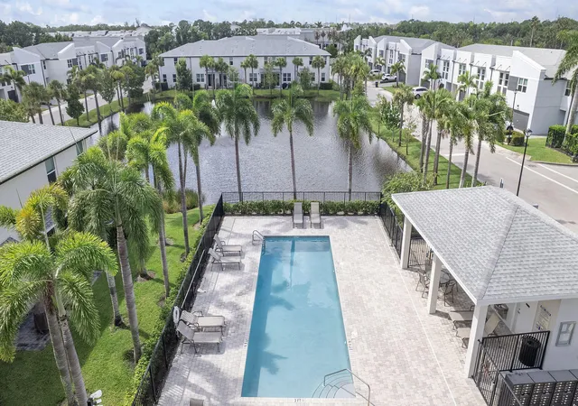 28th image of 3947 Se Mentmore Ln, Stuart, FL 34997 | MLS# B26055691