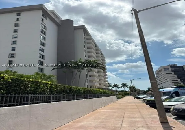 1st image of 625 Biltmore Way #1201, Coral Gables, FL 33134 | MLS# A12056607
