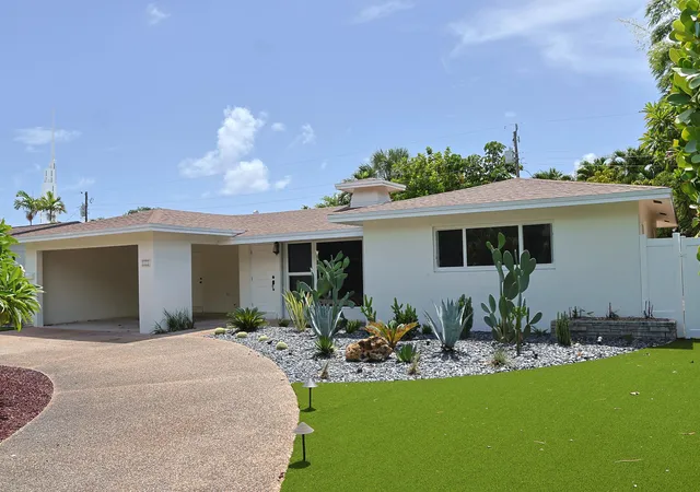 1st image of 5424 Ne 21st Ter, Fort Lauderdale, FL 33308 | MLS# B26055701