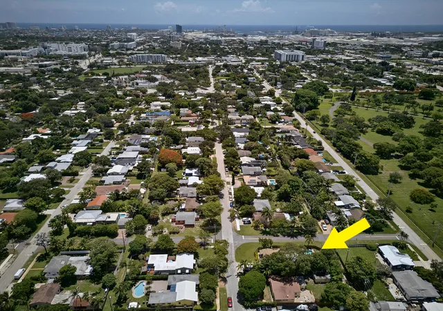 55th image of 800 Sw 19th St, Fort Lauderdale, FL 33315 | MLS# B26055728