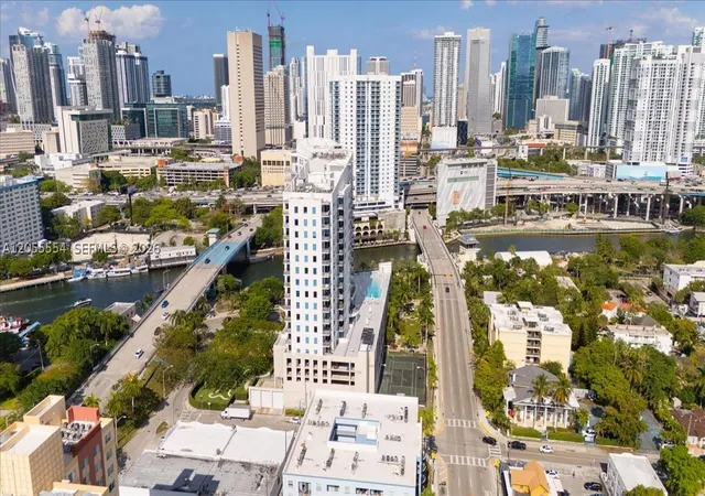 18th image of 10 Sw South River Dr #806, Miami, FL 33130 | MLS# A12055554