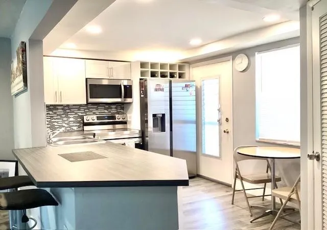 3rd image of 1101 Ne 191St St #H301, Miami, FL 33179 | MLS# B26055789