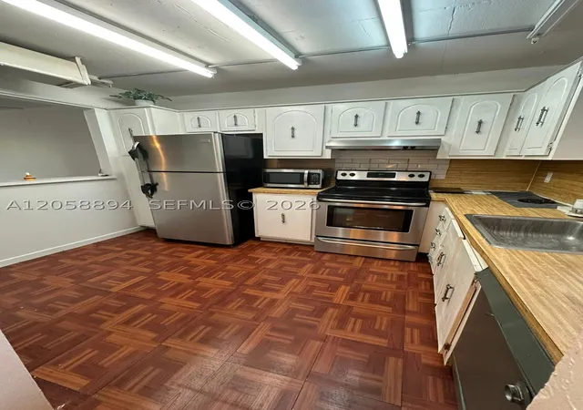 5th image of 2571 Aragon Blvd #317, Sunrise, FL 33322 | MLS# A12058894