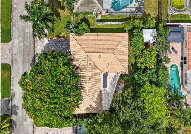 19th image of 1011 Sw 7th St, Boca Raton, FL 33486 | MLS# B26055831