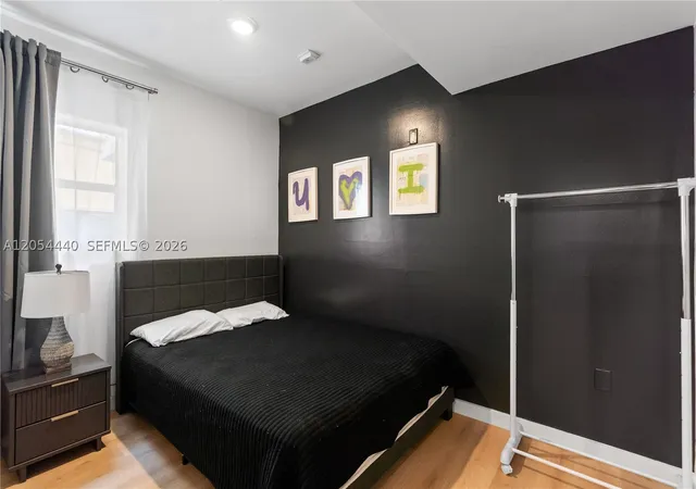 5th image of 810 7th, Miami Beach, FL 33139