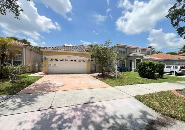 Photo 3 of Single family home for sale at 10854 Limeberry Dr, Cooper City, FL 33026 | MLS# A12056946 | Listing updated on 2026-10-07