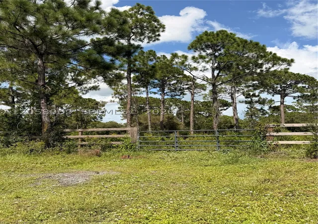 Photo 3 of Land for sale at 365 N Zambria St, Clewiston, FL 33440 | MLS# A12058969 | Listing updated on 2026-08-18
