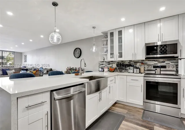 5th image of 8030 Hampton Blvd #211, North Lauderdale, FL 33068 | MLS# A12058174