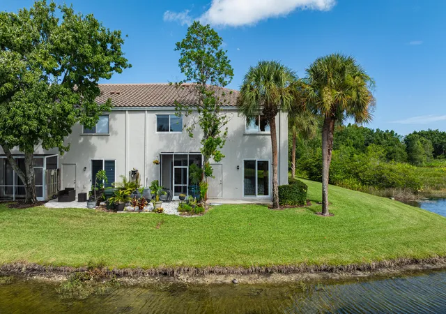 3rd image of 4859 Nw 58Th Manor, Coconut Creek, FL 33073 | MLS# B26055864