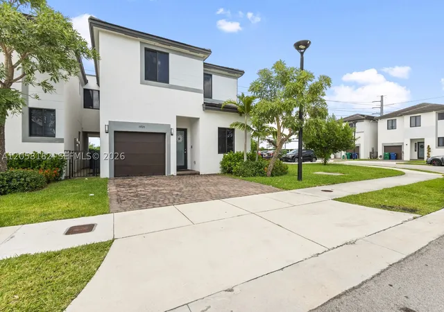 Photo 3 of Single family home for sale at 15725 Sw 136th Ter, Miami, FL 33196 | MLS# A12058182 | Listing updated on 2026-09-28