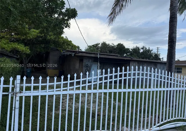 Photo 1 of Single family home for sale at 809 Nw 108th St, Miami, FL 33168 | MLS# A12059040 | Listing updated on 2026-07-28