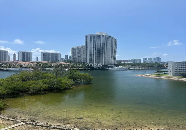 2nd image of 2930 Point East Dr #E601, Aventura, FL 33160 | MLS# A12058990