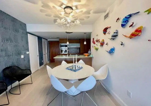 3rd image of 5875 Collins Ave #1606, Miami Beach, FL 33140 | MLS# B26055941