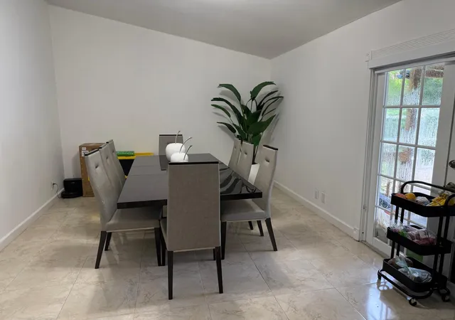 4th image of 16393 E Lancashire Dr E, Loxahatchee, FL 33470 | MLS# B26055942