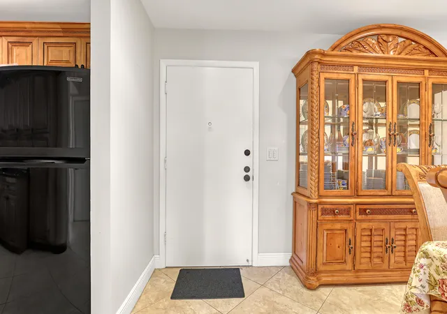 5th image of 504 Davis Rd #96, Palm Springs, FL 33461 | MLS# B26055969
