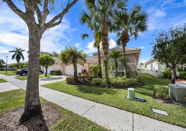 2nd image of 2315 Sailfish Cove Dr, West Palm Beach, FL 33411 | MLS# B26055977